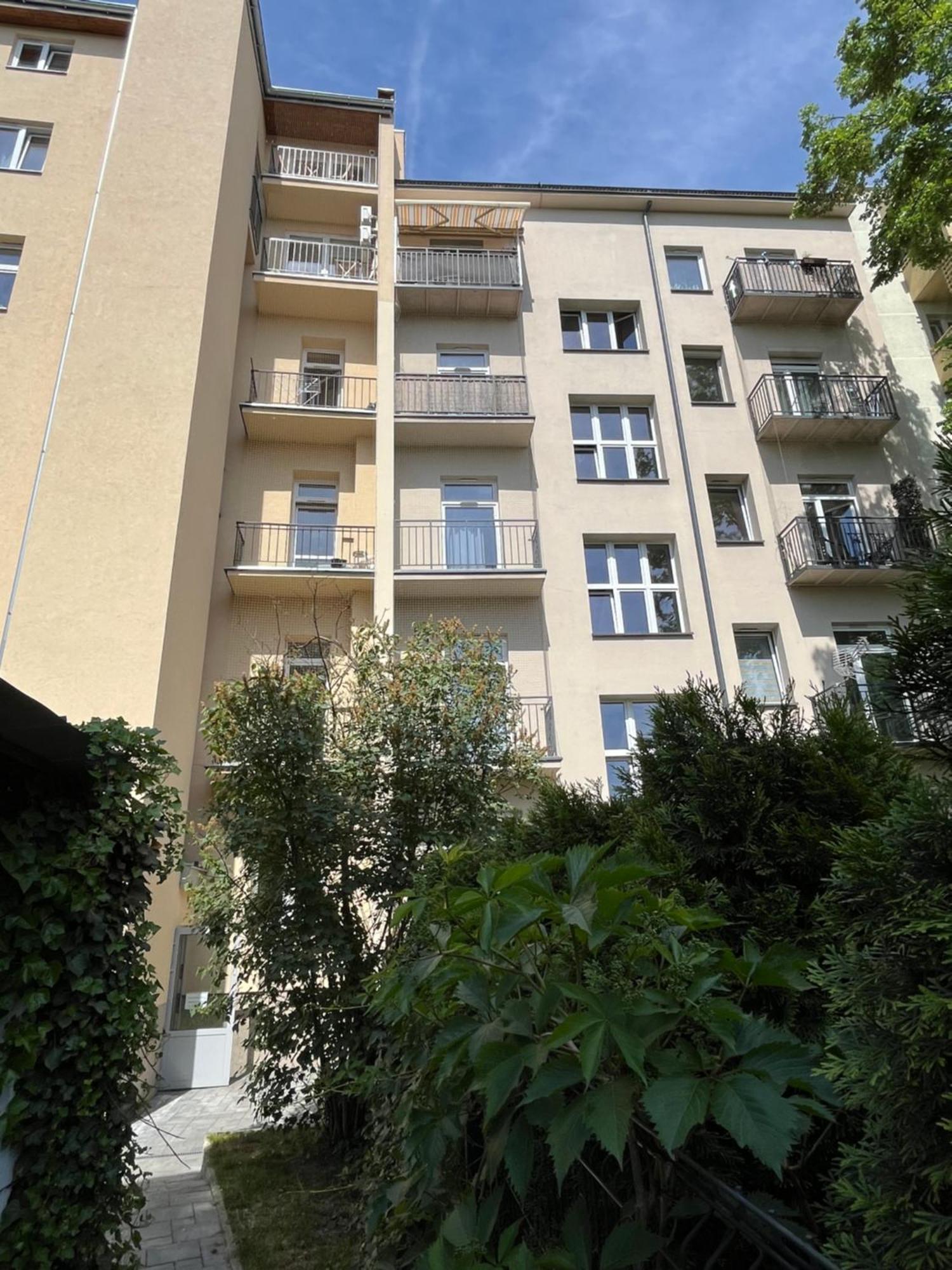 Feelhome Apartment With Kitchen Cracóvia Exterior foto